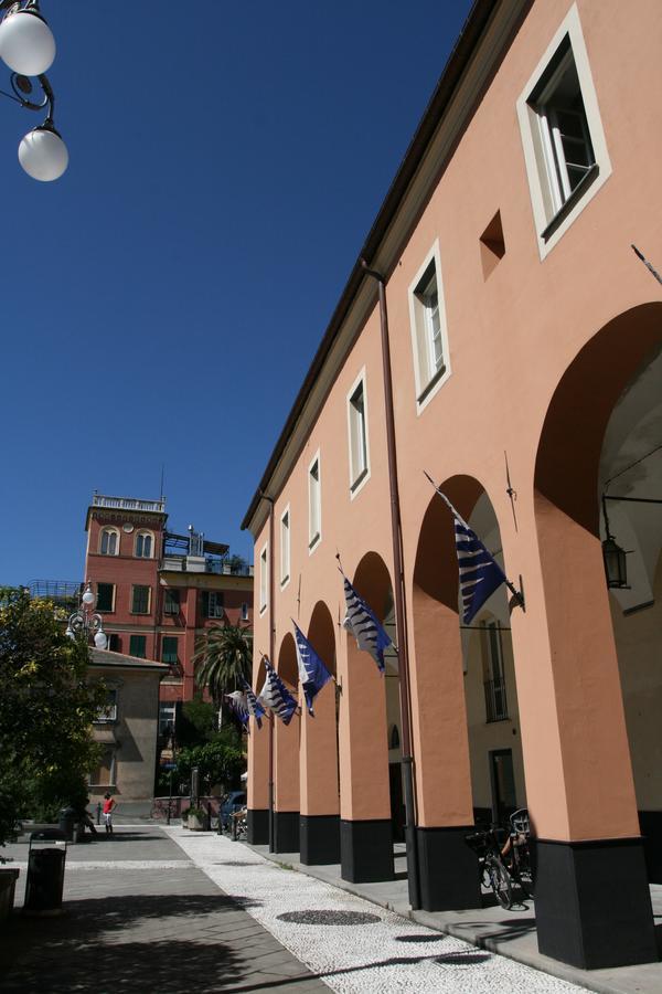 Hotel Palazzo Vannoni Levanto Exterior photo