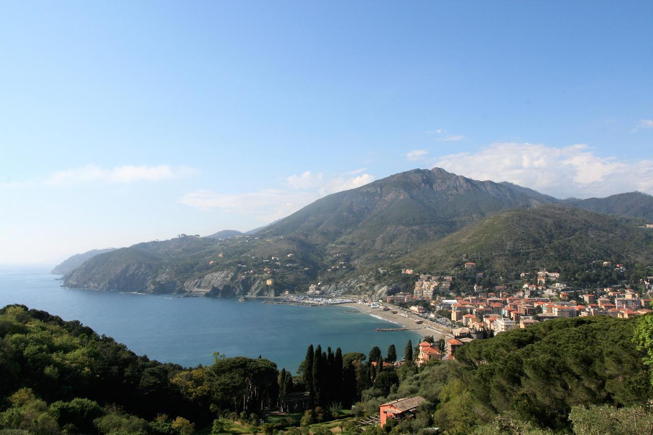 Hotel Palazzo Vannoni Levanto Exterior photo